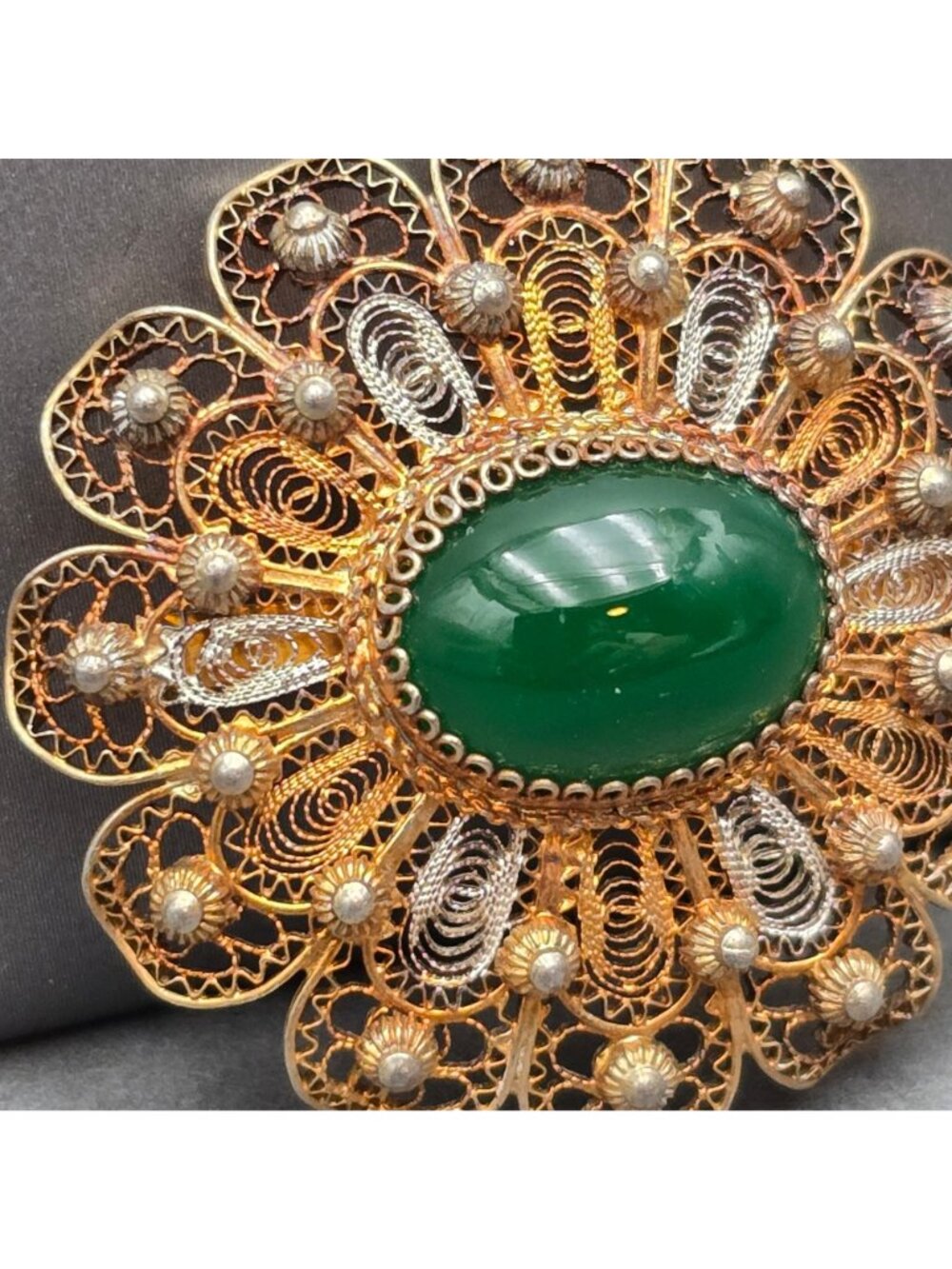 Vintage 830 Silver Vermeil Flower Brooch Green Cabochon Filigree Scandinavian - Picture 3 of 14